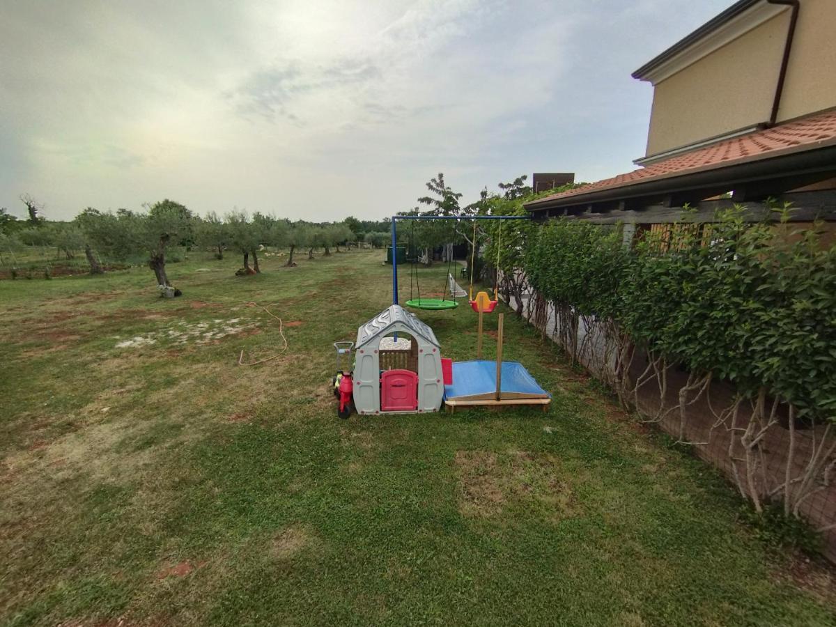 Apartmani Berber Babici Esterno foto